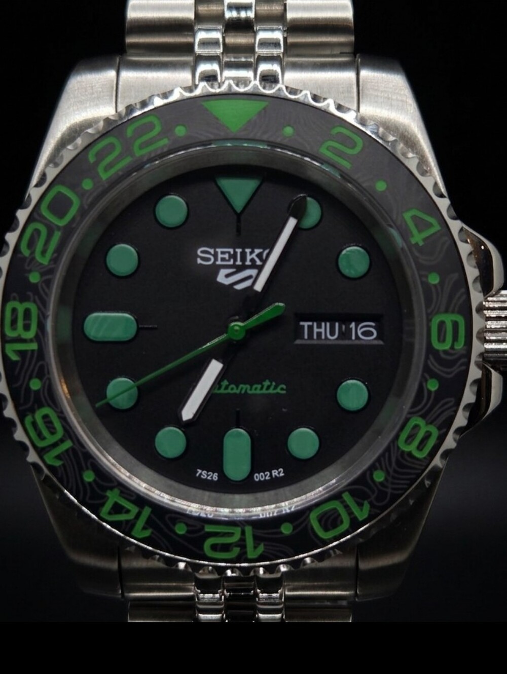 Custom 40mm Automatic Seiko Mod NH36 Green on Black Dial on Jubilee